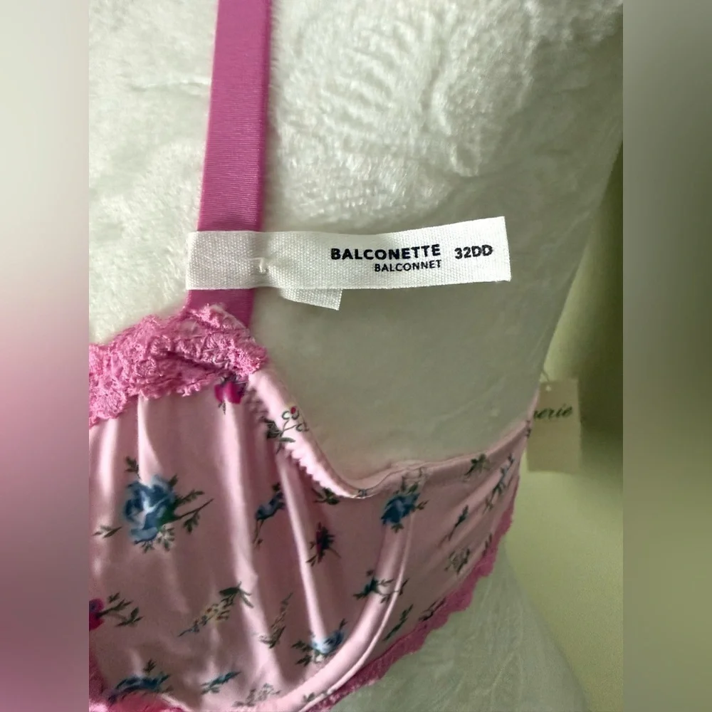 Aerie Balconette Style Floral Pink Bra NWT